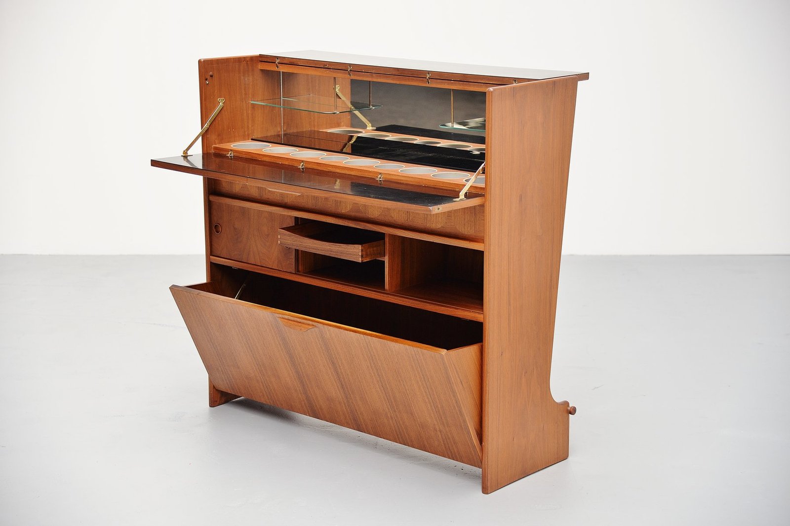 Johannes Andersen dry bar as new